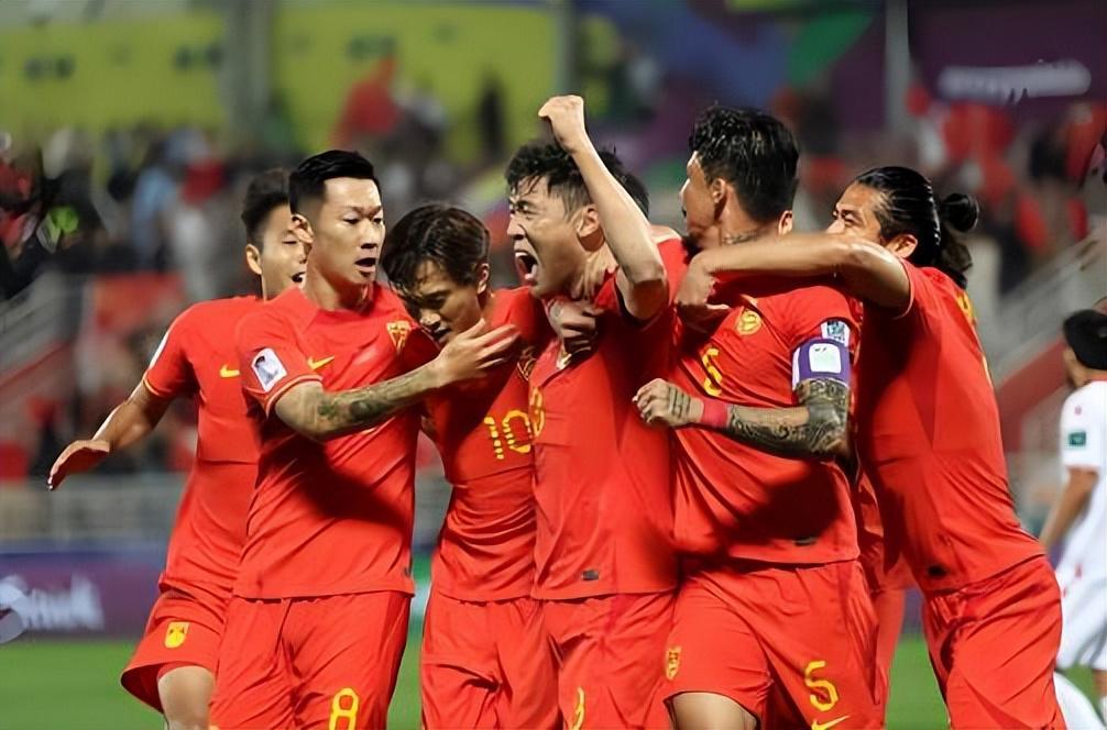 开云入口-喜讯！朱鹏宇仅用一场热身赛就征服邵佳一，直接为国足进球爆发