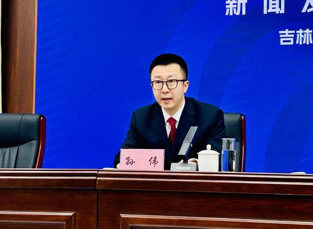 开云入口-“东北超”丨“一张票根、全域优惠”,吉林赛区打造观赛消费游玩“一站式”体验